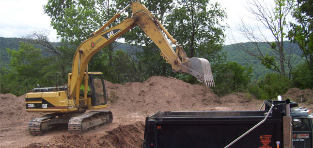 truck-digging